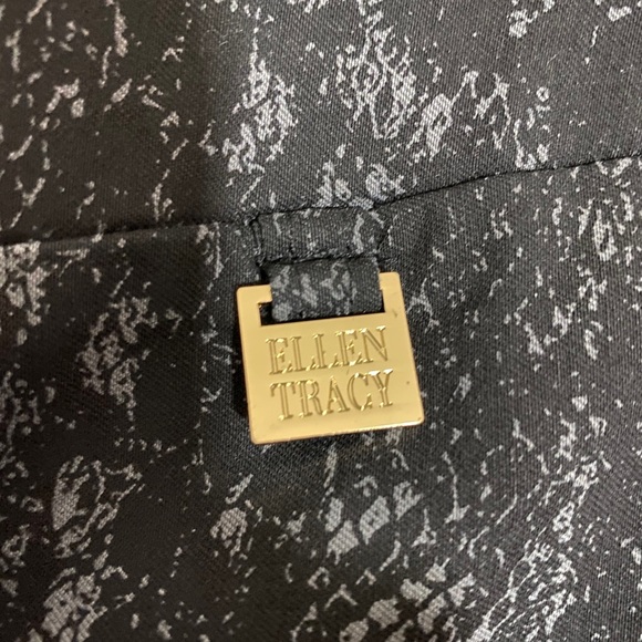 Ellen Tracy Pants Size 8 - Picture 3 of 3